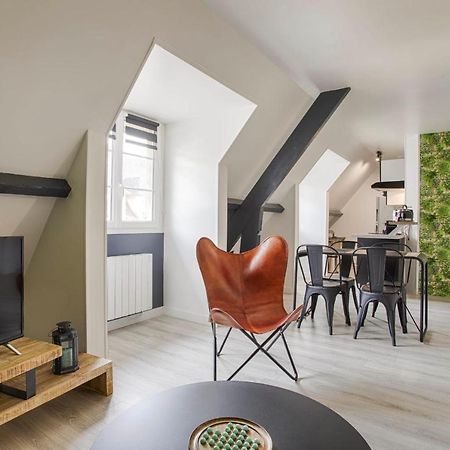 La Casa Centra Charm At Falaise'S Downtown Apartman Falaise  Kültér fotó